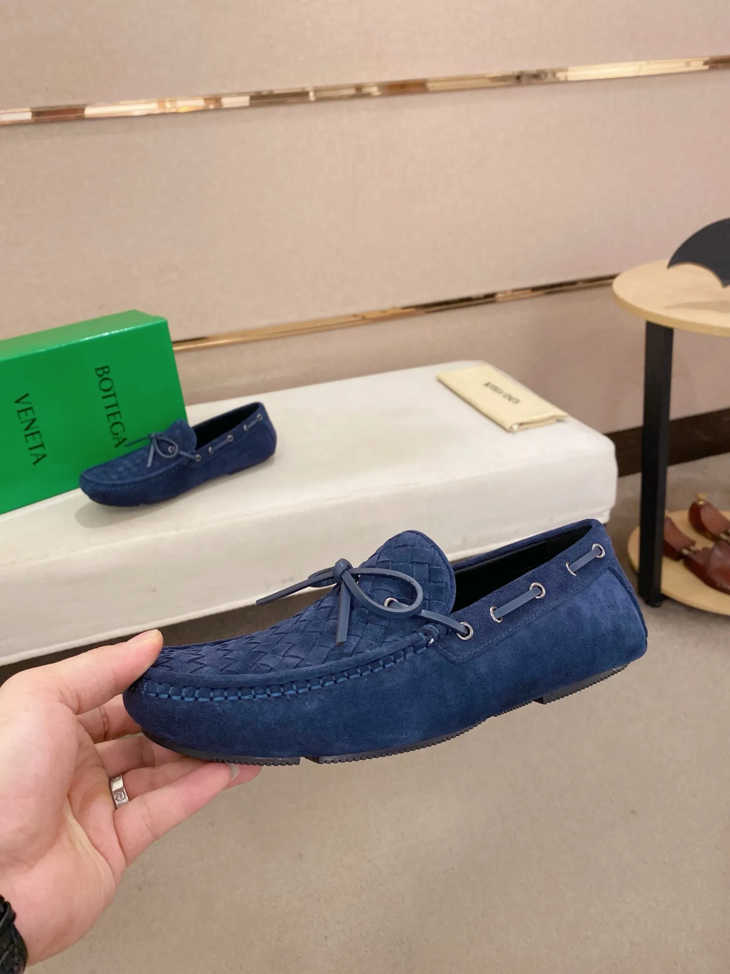 Men's shoes 💰 400💰 (Niu Li + Niu Pad) [BV] latest hot style‼ ️Casual men's shoes, uppers imported deer pattern first-layer cowhide ➕Full imported cowhide lining✔️Exquisite workmanship, excellent foot feel, special rubber soles✔️, cool and fashionable, the latest fashion, fashionable outsole, hurry up. Code number: 38-44 (can be customized to 37.45, non-refundable)